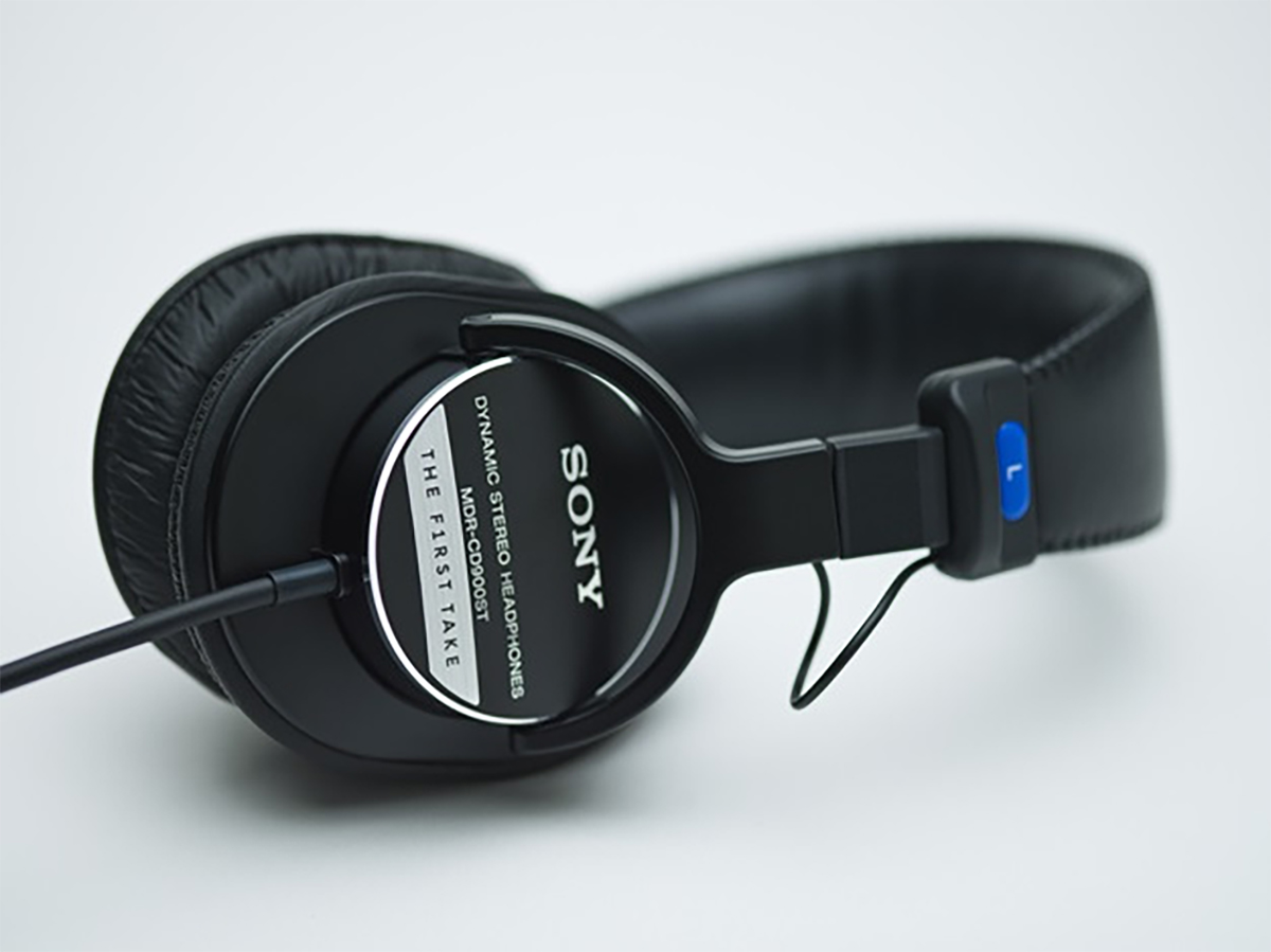 限定300セット】モニターヘッドホン『MDR-CD900ST』「THE FIRST