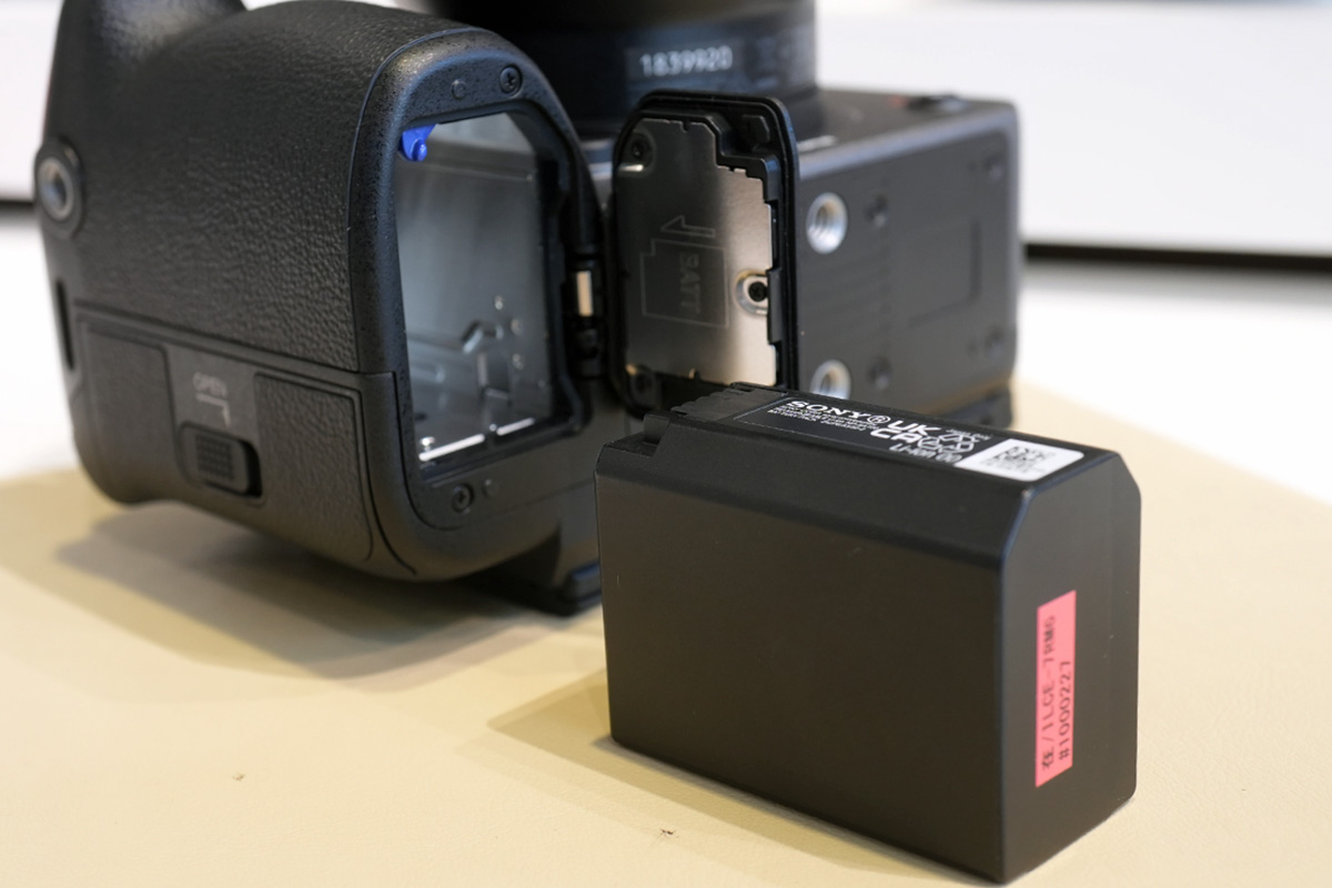 FX5 ILME-FX5 バッテリー NP-SA100