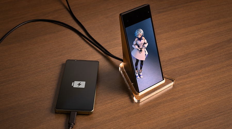 スマートフォンとUSB-Cケーブル1本でつないだELF-MN1