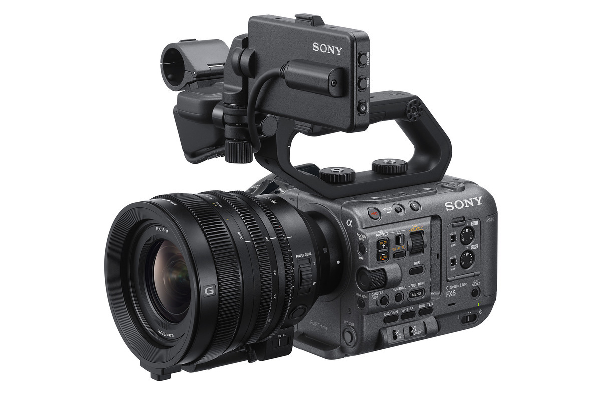 大口径広角ズームレンズFEC16-35mmT3.1G「SELC1635G」の発売日